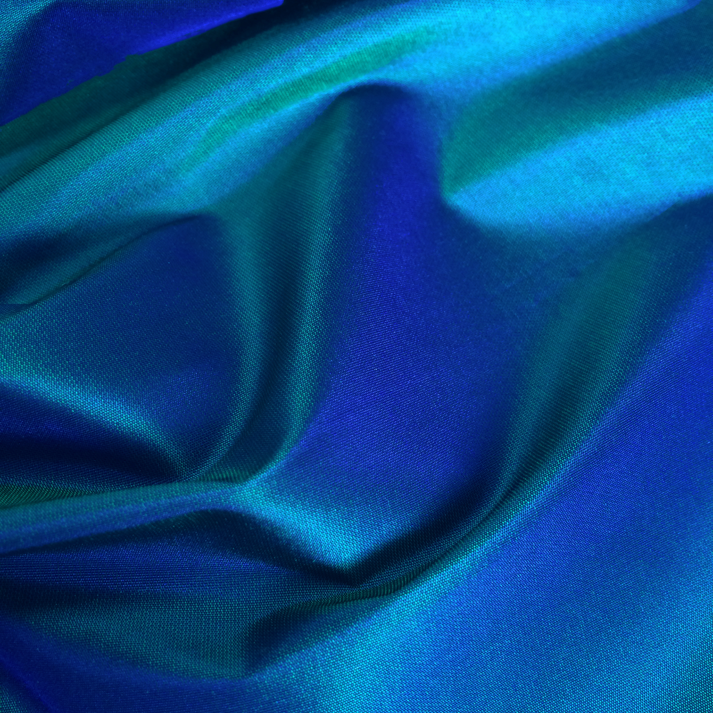 TAFFETA DYED 71GSM